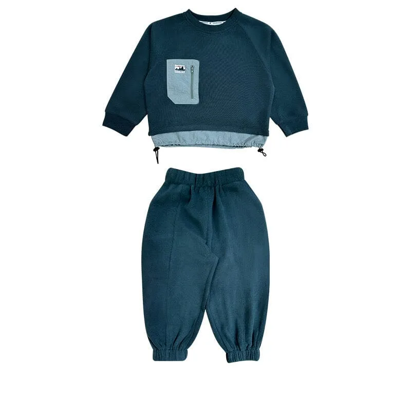 Explorer Comfort Sweatshirt & Jogger Set