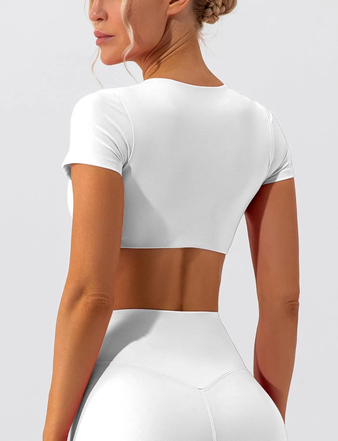 FEOYA Scoop Neck Sexy Sports Bra for Women Padded Low Cut Low Impact Workout Fitness Bra U Back Curved Sculpt Bra