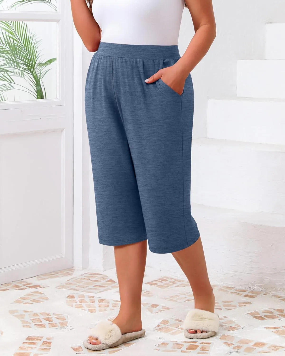 Huukeay 3 Pack Women's Plus Size Capri Pants, Cotton Wide Leg Capris Sweatpants Summer Loose Cropped Yoga Pants with Pockets
