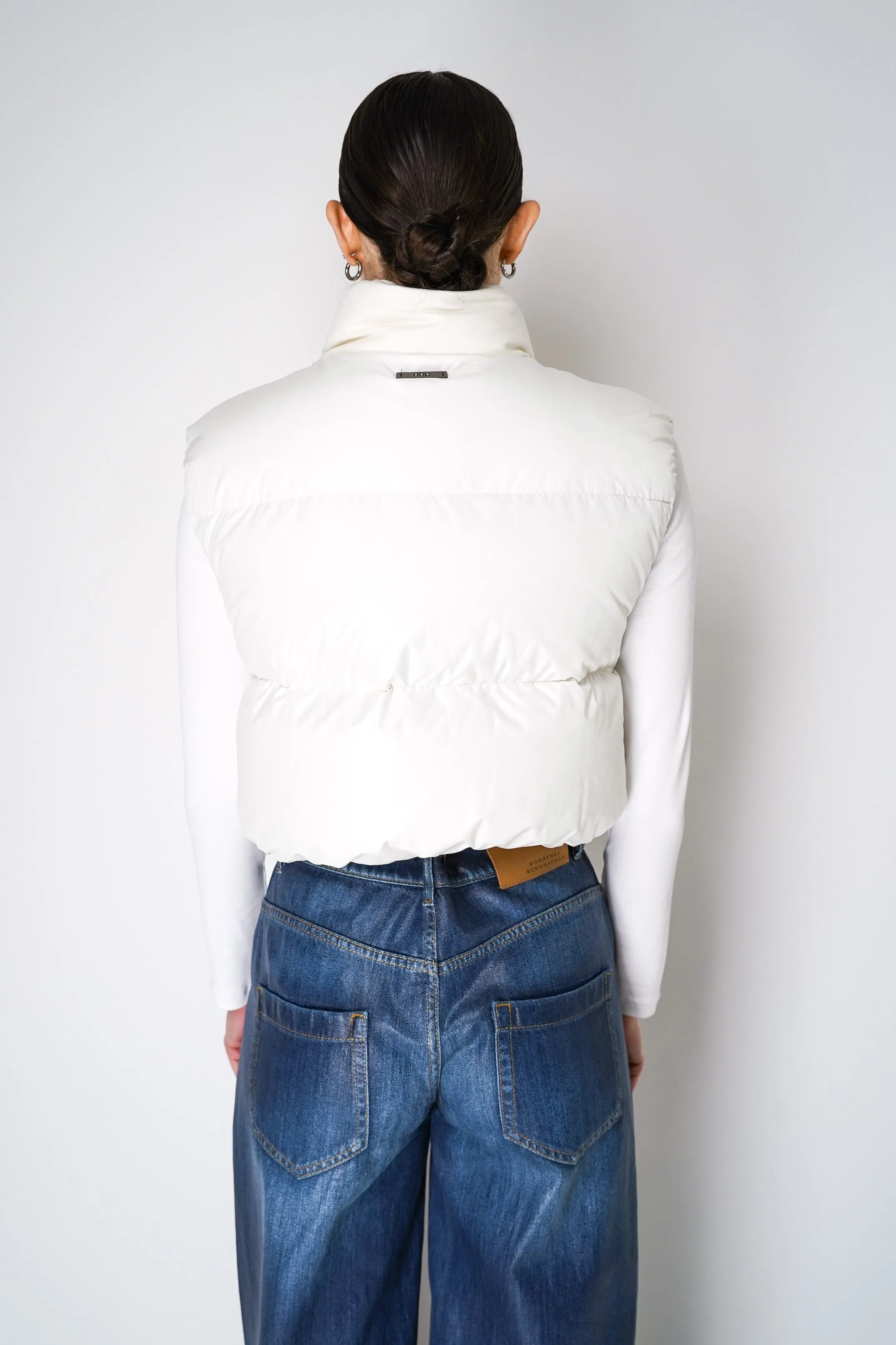 Peserico Padded Cashmere Vest with Brilliant Beading Stripes in Ivory