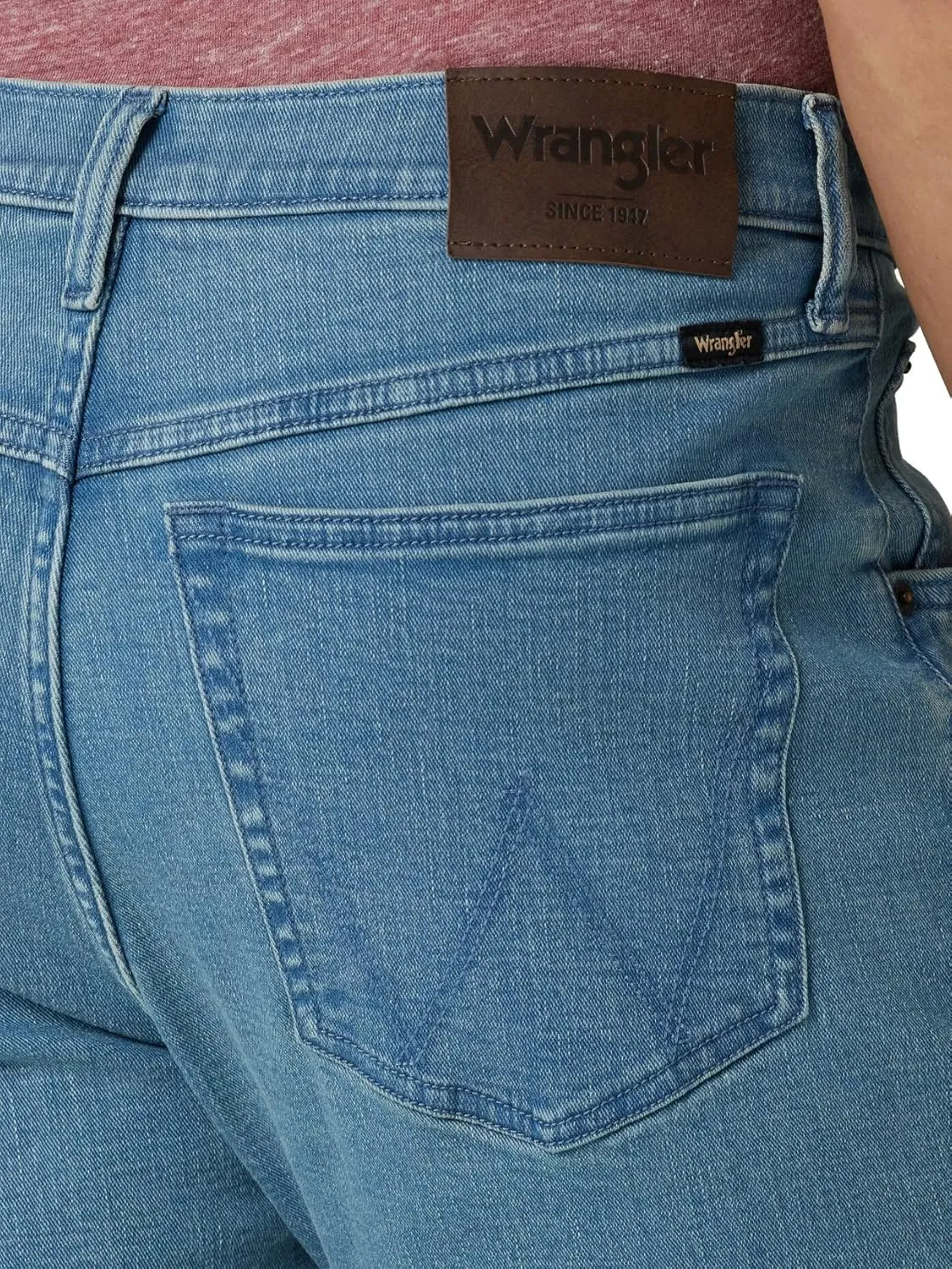Wrangler Men's Free to Stretch Athletic Fit Jeans