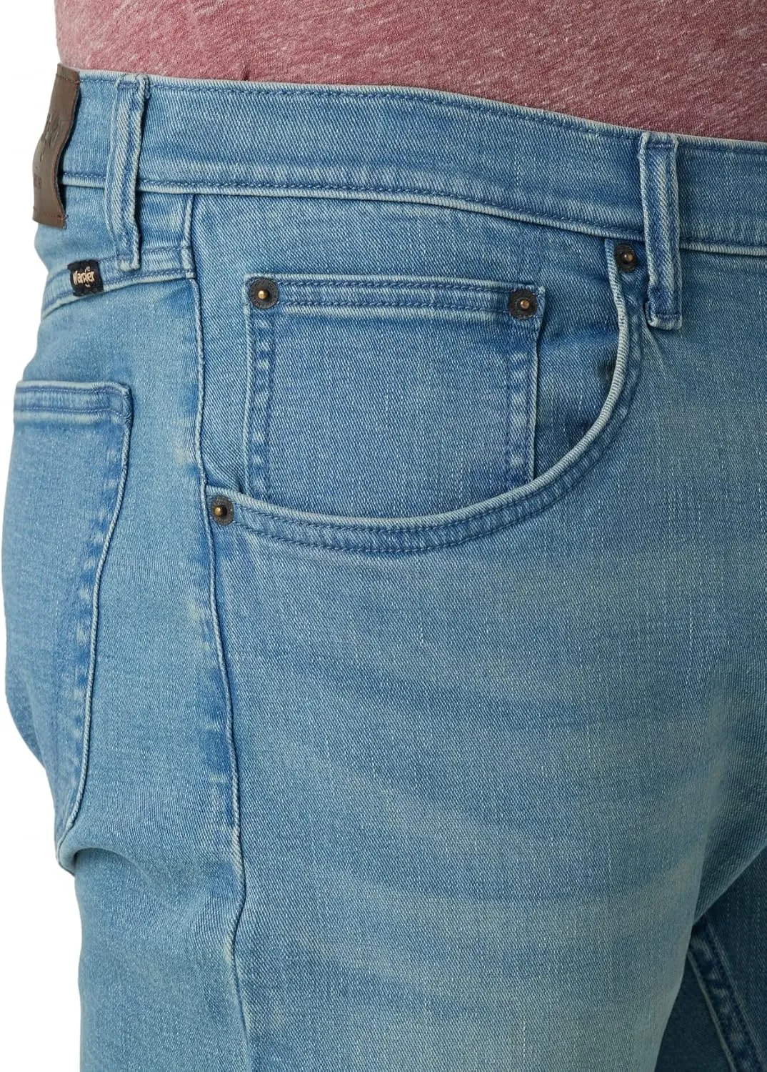 Wrangler Men's Free to Stretch Athletic Fit Jeans